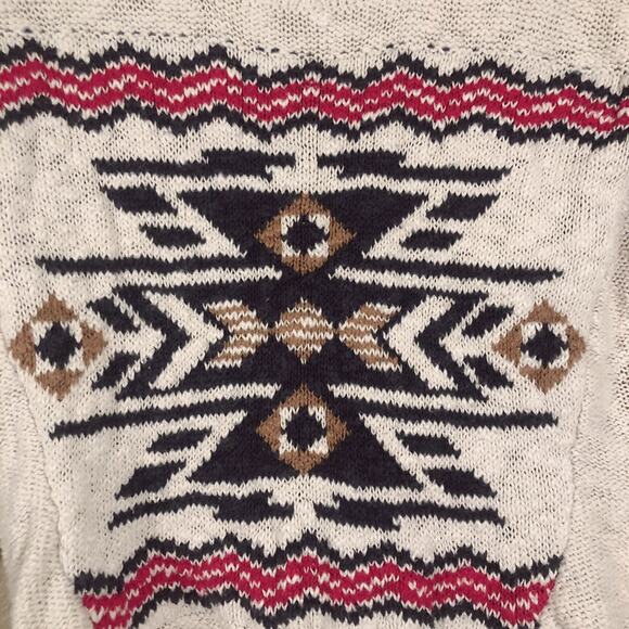 Forever 21 white boho patterned sweater - Picture 4 of 6